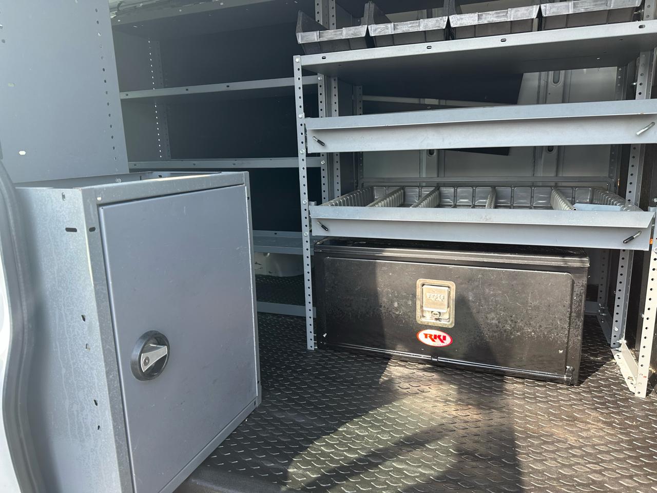 Chevrolet Express Cargo Van RWD 2500 135" 2019