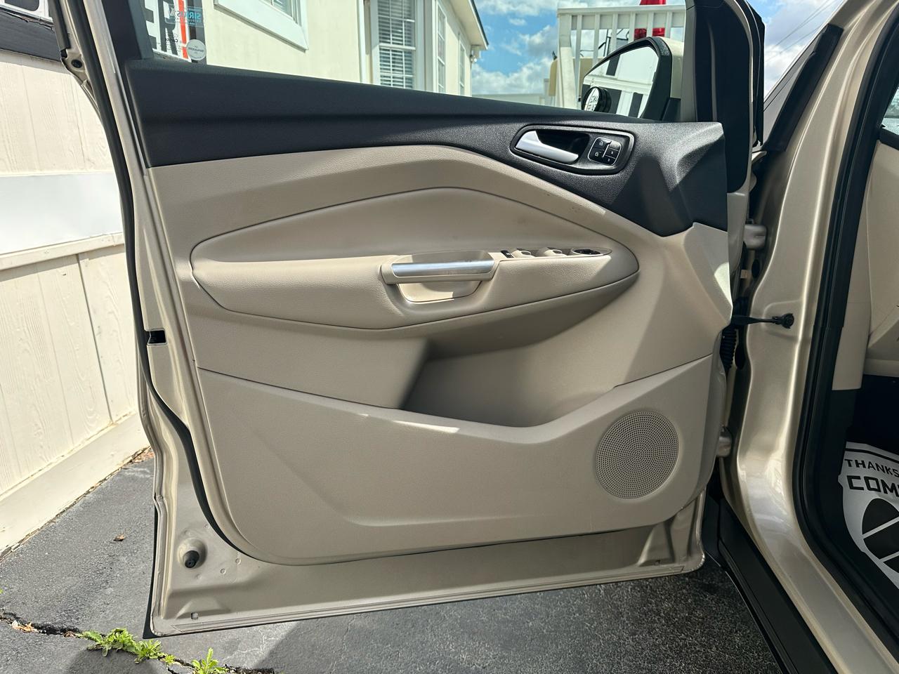 Ford Escape Titanium FWD 2017