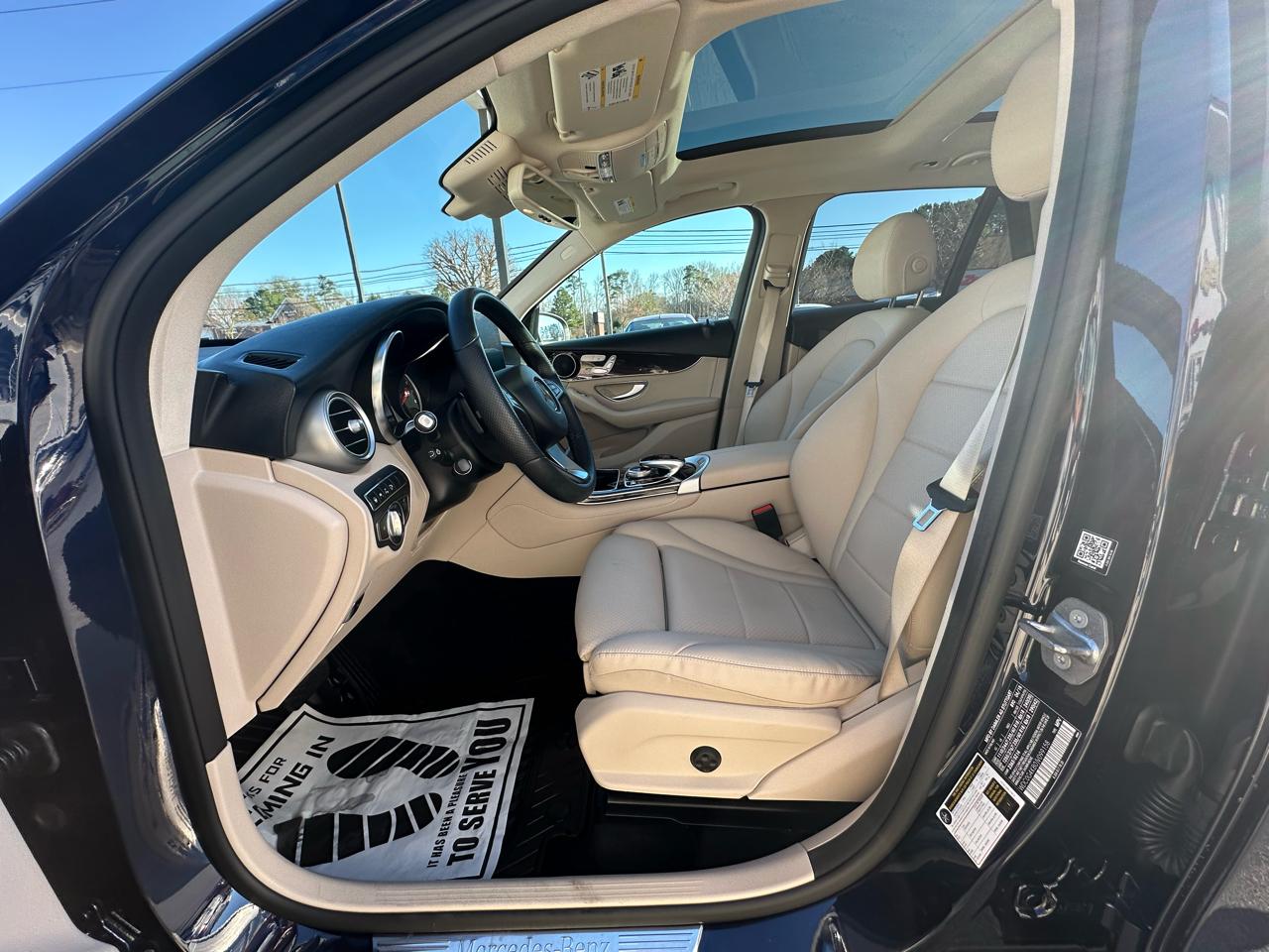 Mercedes-Benz GLC GLC 300 4MATIC SUV 2018