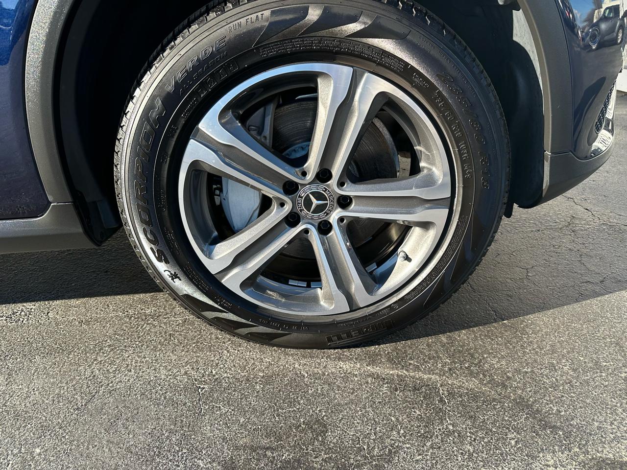 Mercedes-Benz GLC GLC 300 4MATIC SUV 2018