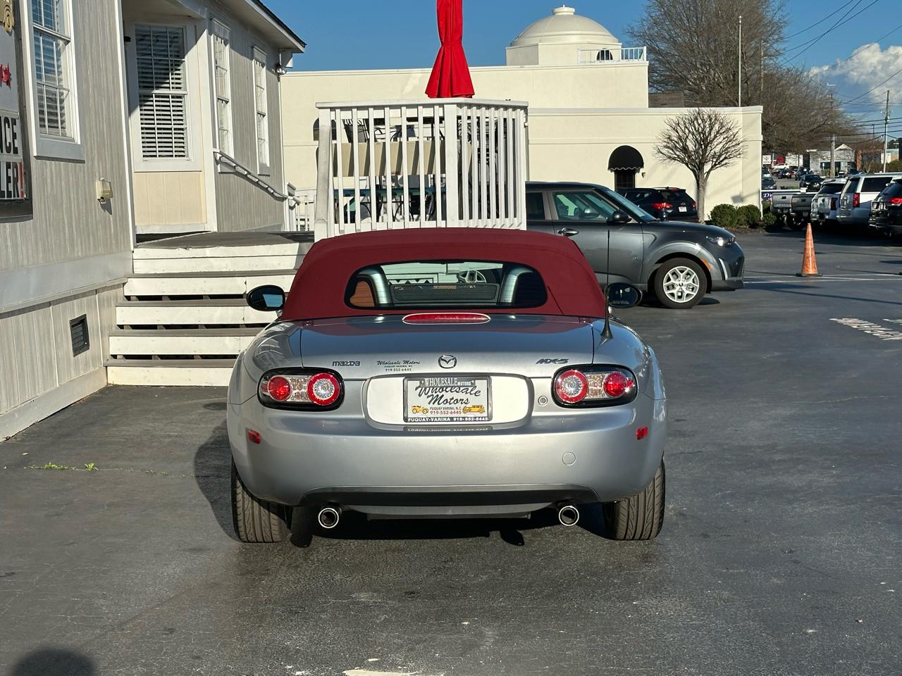 Mazda MX-5 Miata 2dr Conv Grand Touring Auto 2006