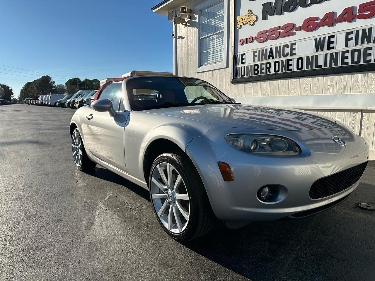 Mazda MX-5 Miata 2dr Conv Grand Touring Auto 2006