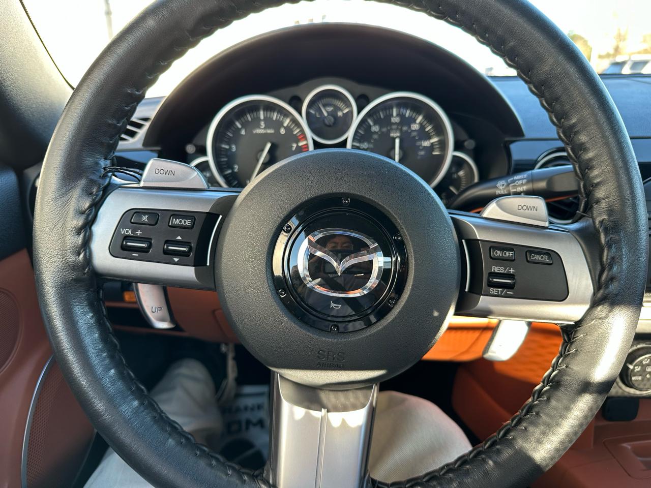 Mazda MX-5 Miata 2dr Conv Grand Touring Auto 2006