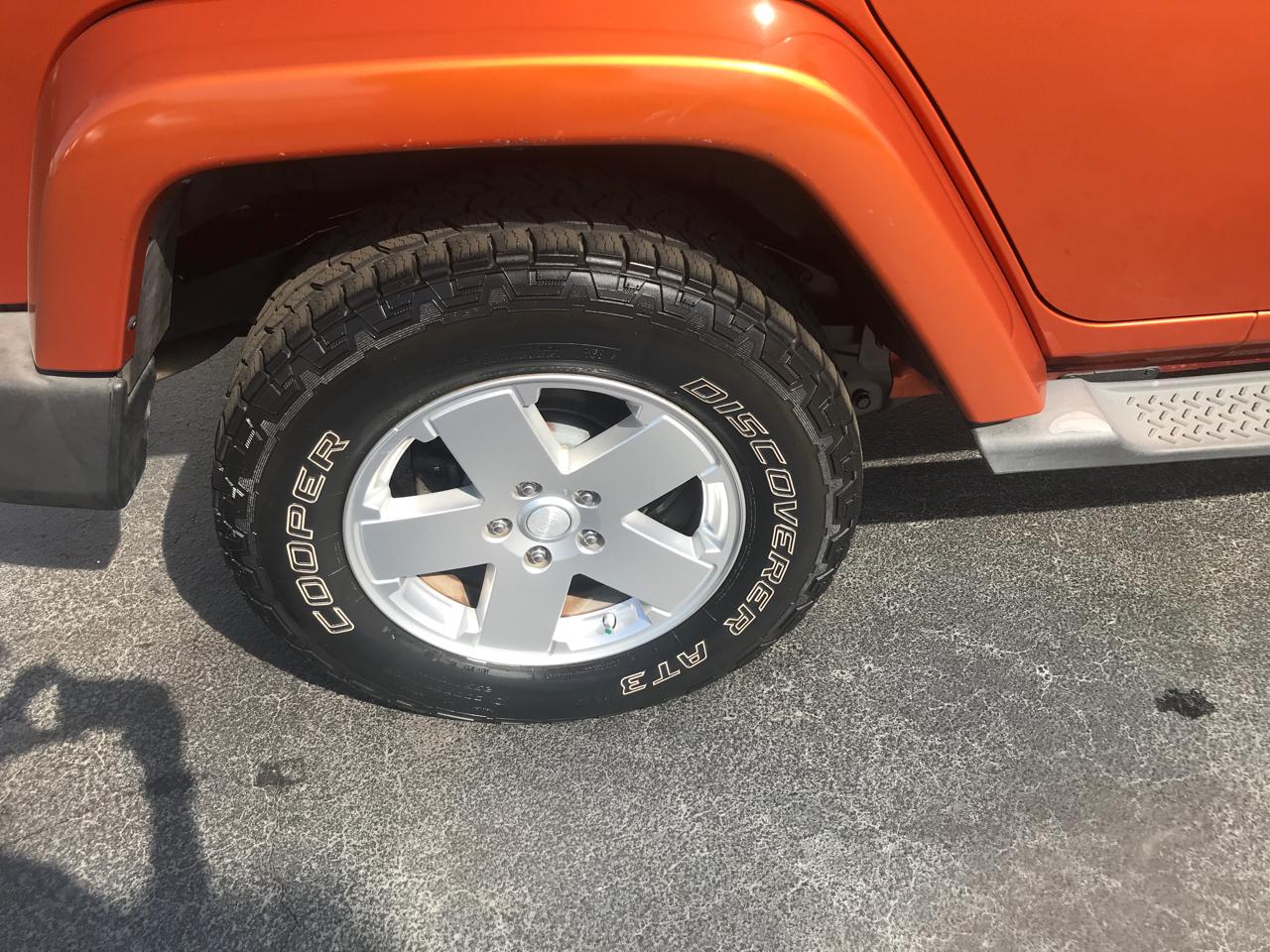 Jeep Wrangler Unlimited 4WD 4dr X 2011