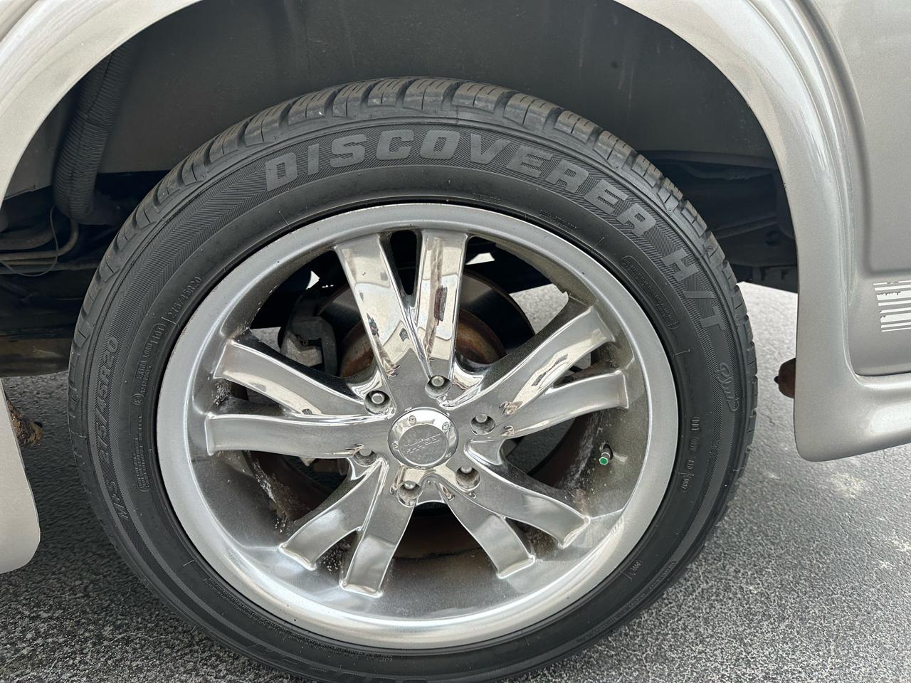 Chevrolet Express Passenger  2007