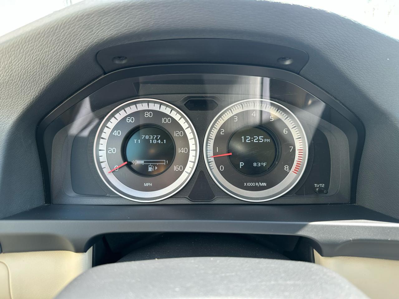 Volvo S60 FWD 4dr Sdn T5 2012