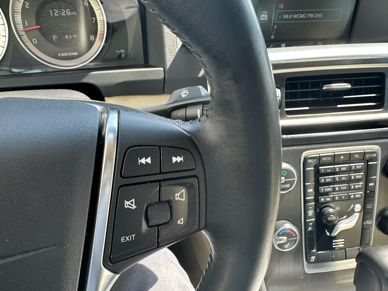 Volvo S60 FWD 4dr Sdn T5 2012