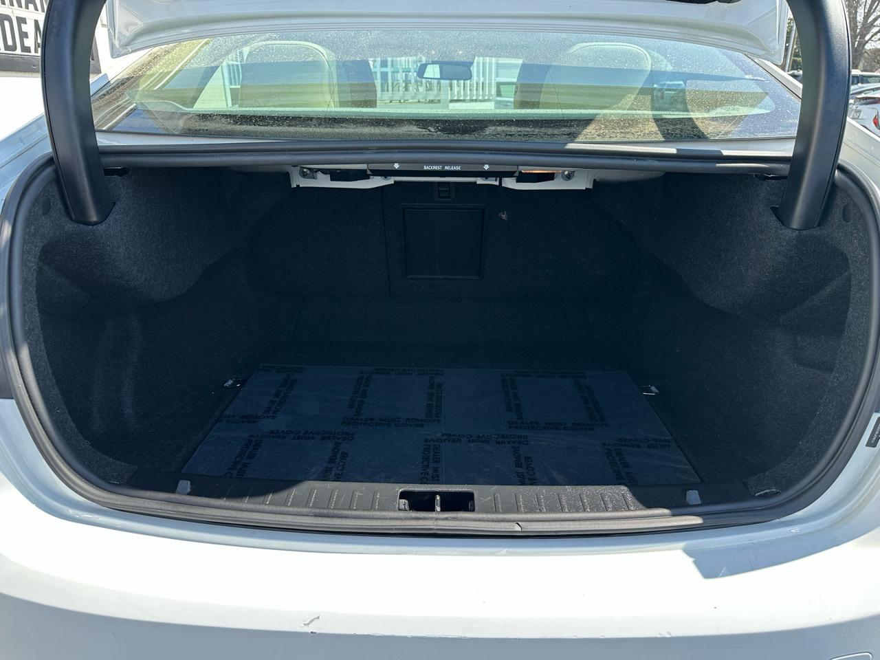 Volvo S60 FWD 4dr Sdn T5 2012