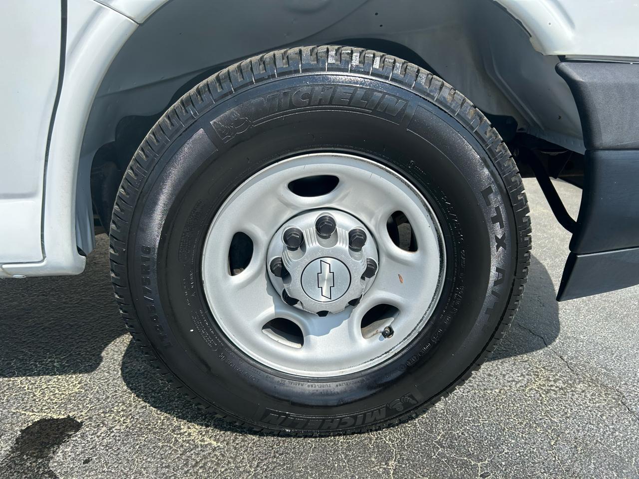 Chevrolet Express 2500  2017