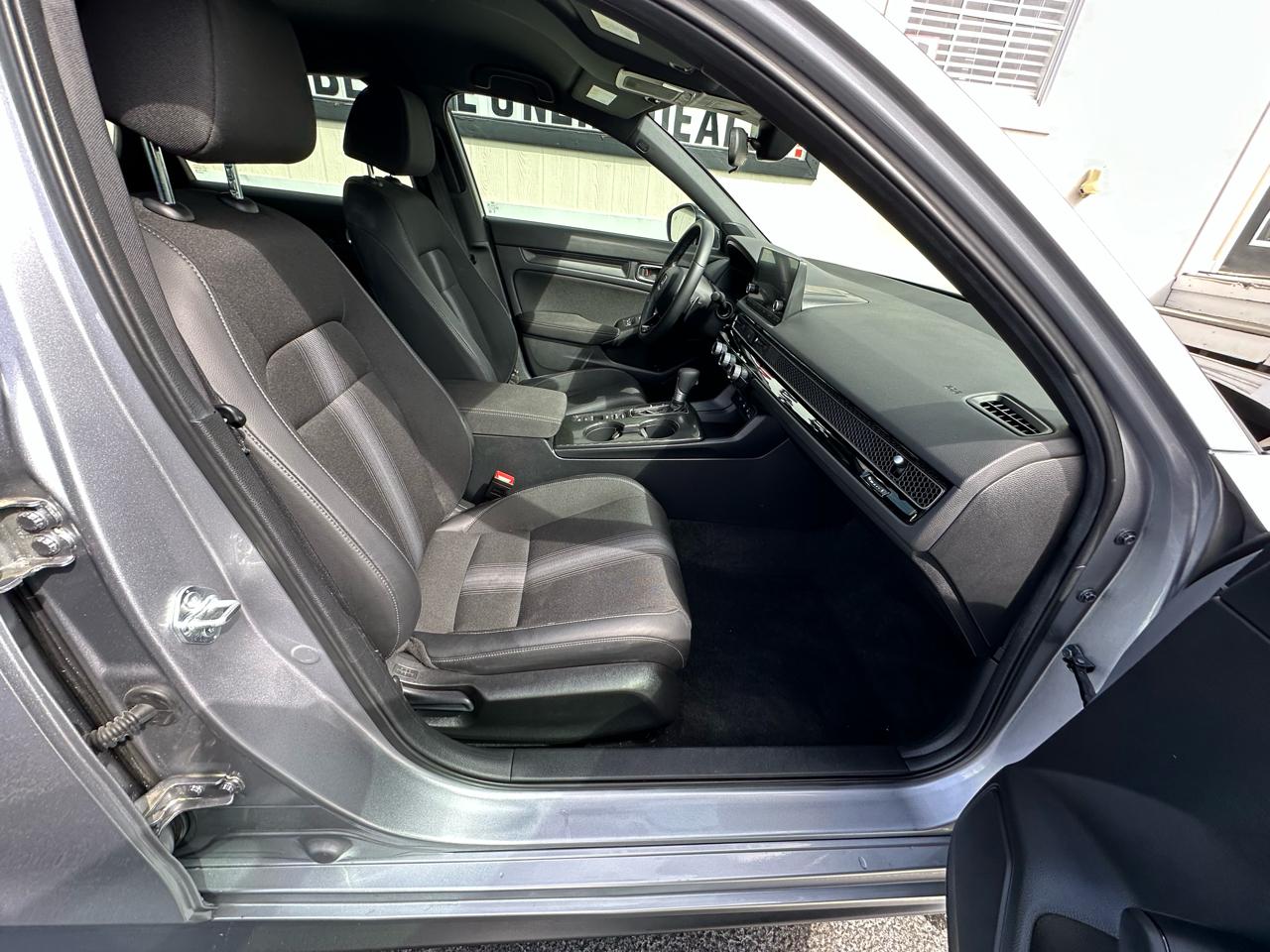 Honda Civic Hatchback Sport CVT 2025