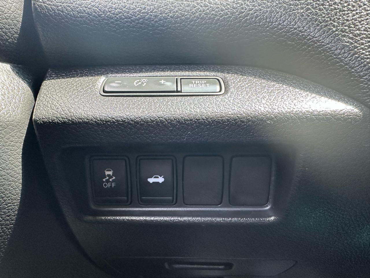 Nissan Altima 4dr Sdn I4 2.5 2014