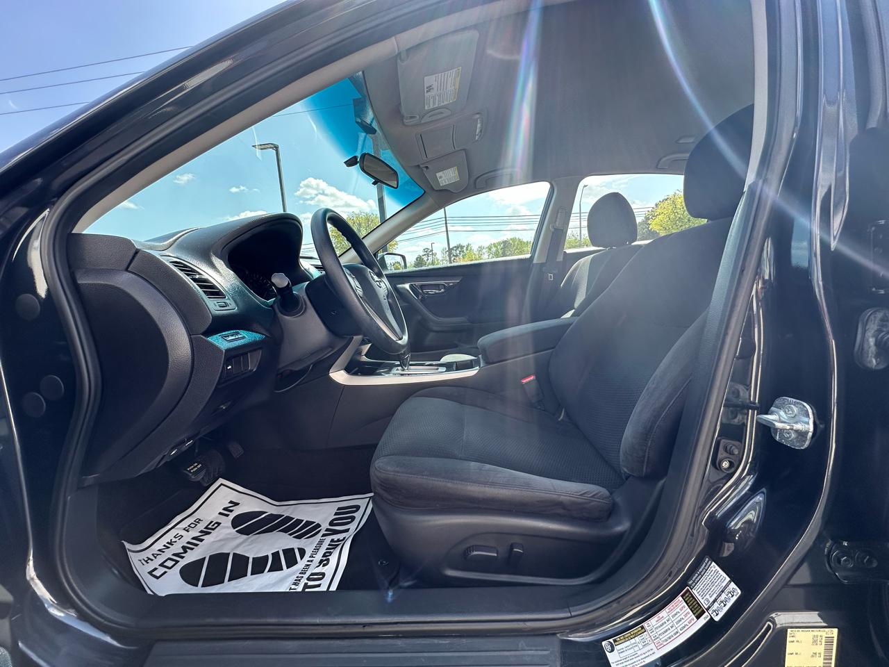 Nissan Altima 4dr Sdn I4 2.5 2014