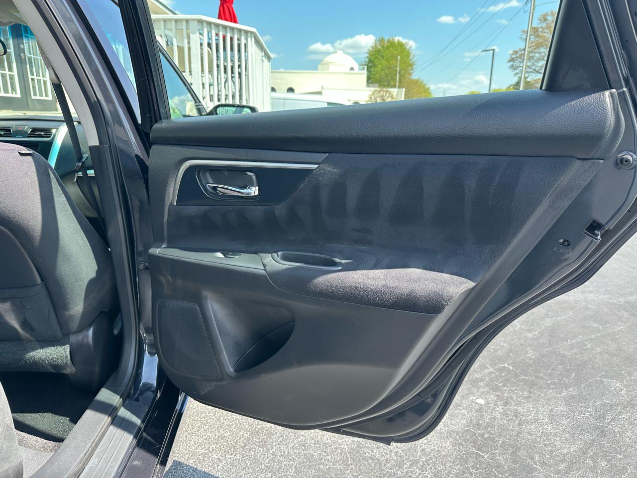 Nissan Altima 4dr Sdn I4 2.5 2014