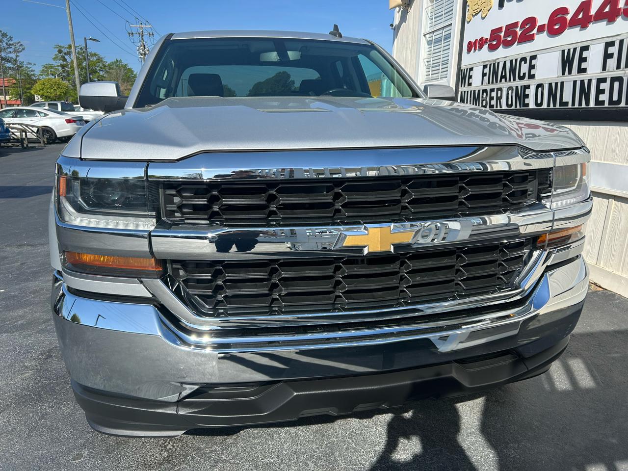 Chevrolet Silverado 1500 2WD Double Cab 143.5" LT w/1LT 2018