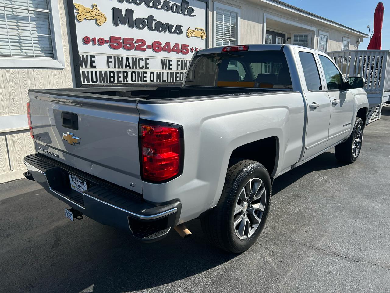 Chevrolet Silverado 1500 2WD Double Cab 143.5" LT w/1LT 2018