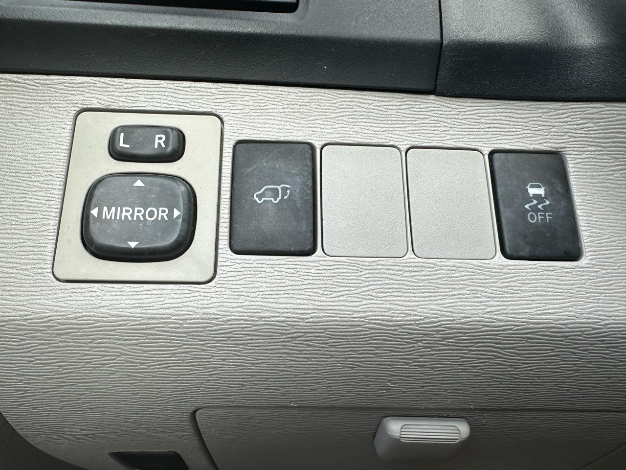 Toyota Venza 4dr Wgn V6 AWD (Natl) 2009