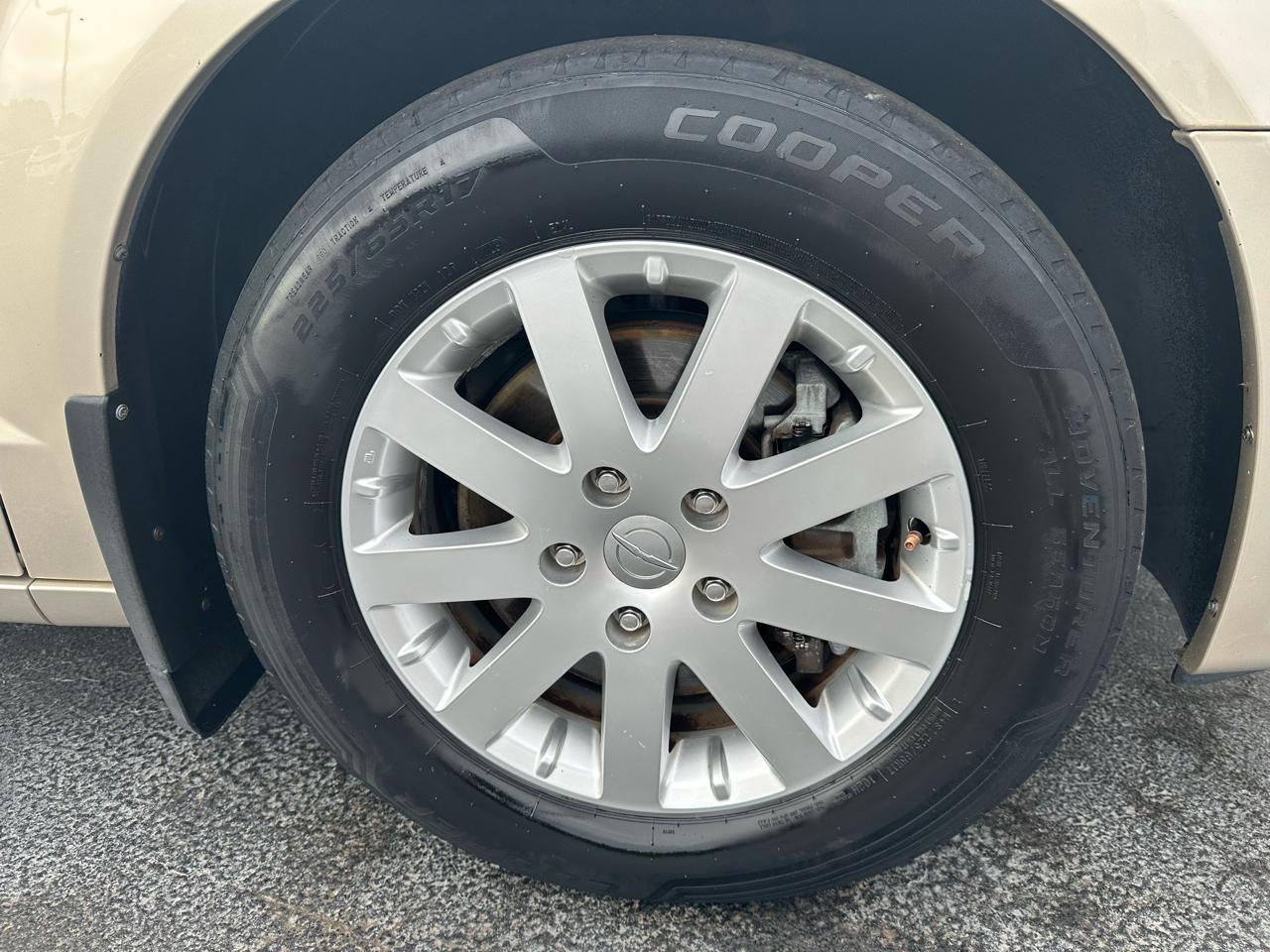 Chrysler Town & Country 4dr Wgn Touring 2013