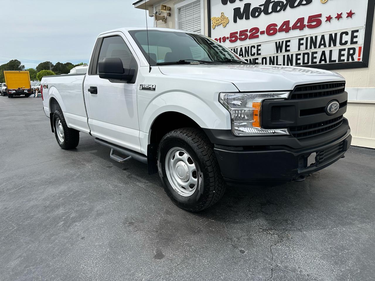 Ford F-150 XLT 4WD Reg Cab 8' Box 2019