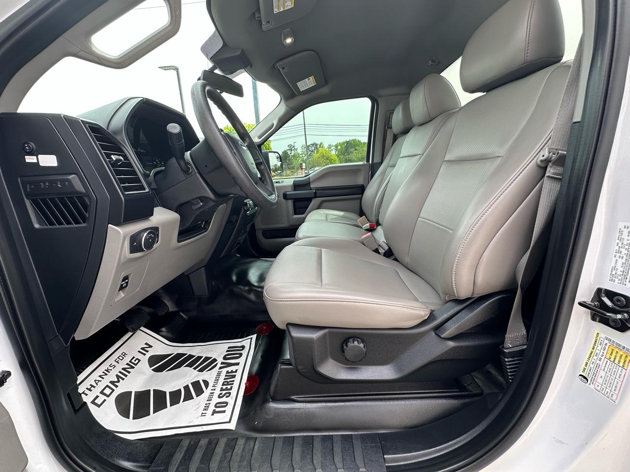 Ford F-150 XLT 4WD Reg Cab 8' Box 2019