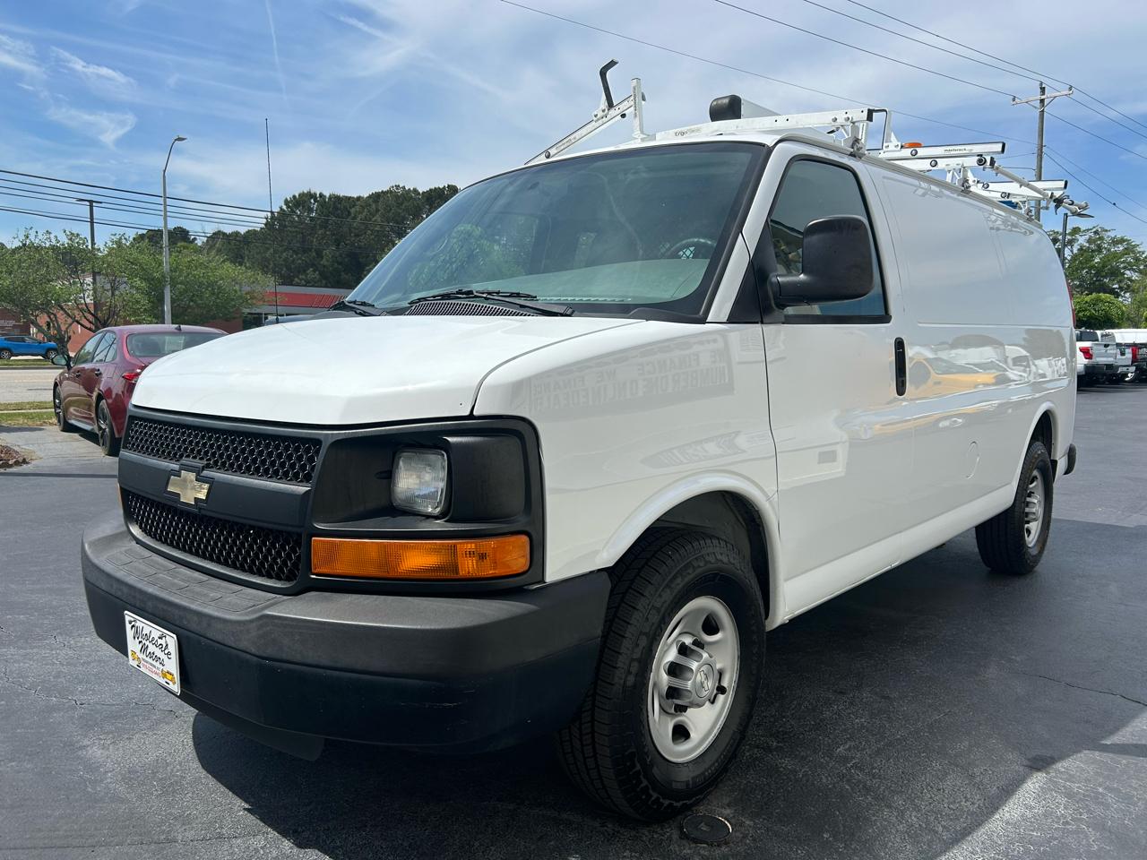 Chevrolet Express Cargo Van RWD 2500 135" 2015