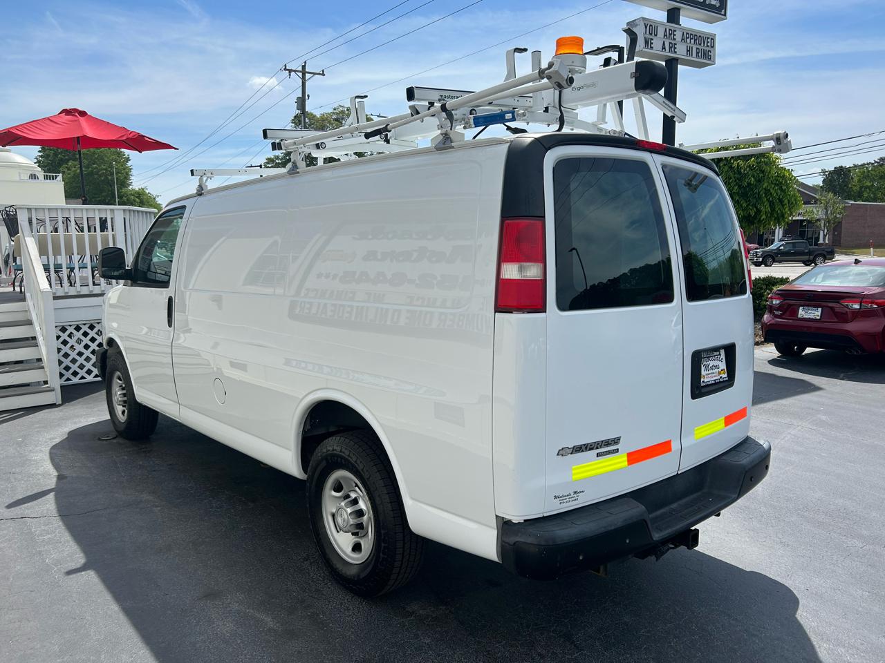 Chevrolet Express Cargo Van RWD 2500 135" 2015