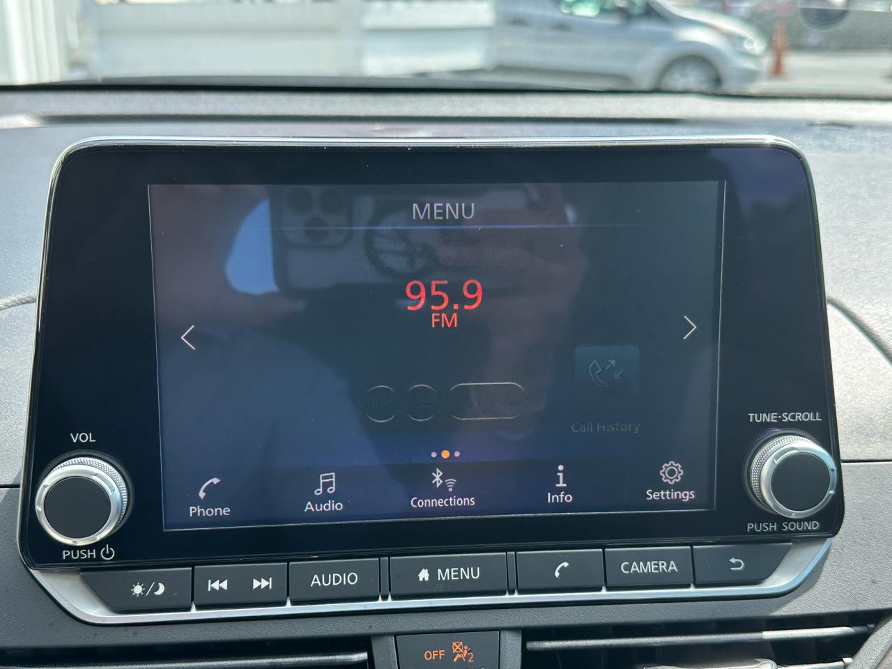 Nissan Altima SV FWD 2025