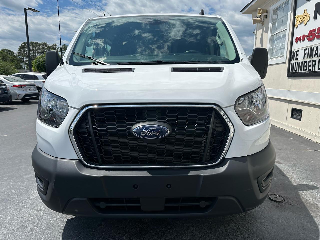 Ford Transit Cargo Van T-250 130" Low Rf 9070 GVWR RWD 2024