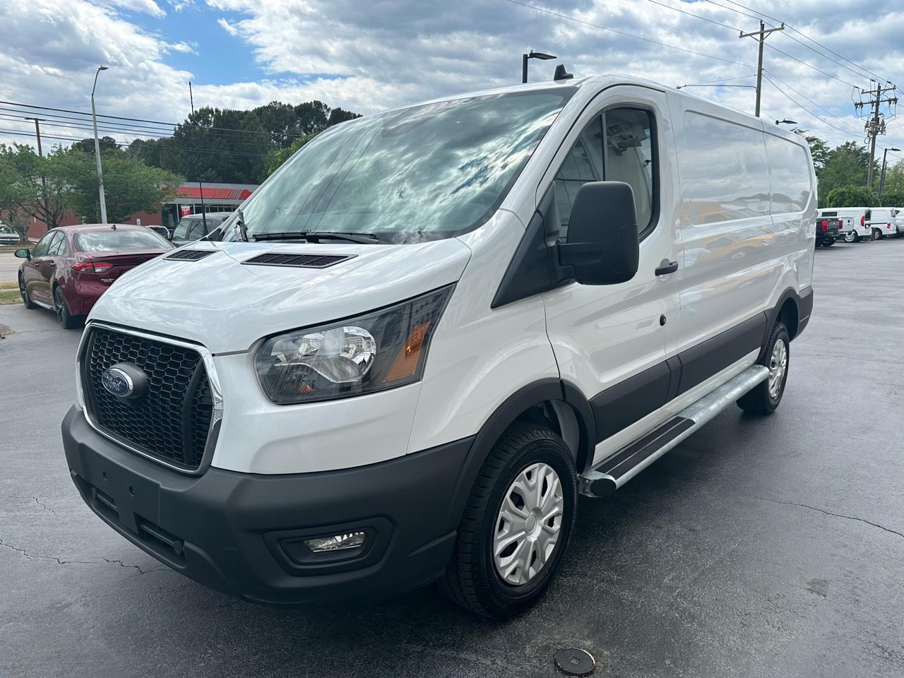 Ford Transit Cargo Van T-250 130" Low Rf 9070 GVWR RWD 2024