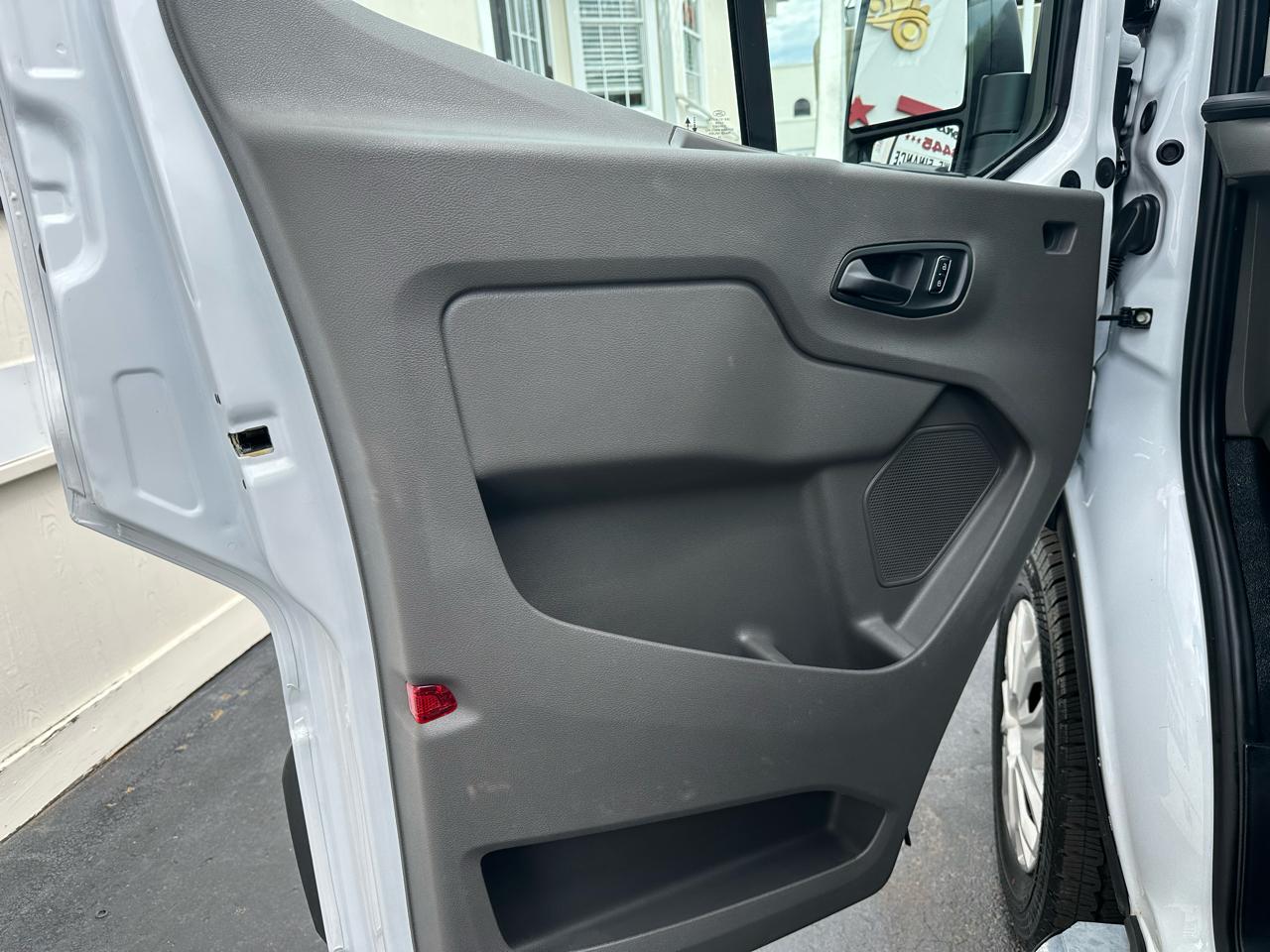 Ford Transit Cargo Van T-250 130" Low Rf 9070 GVWR RWD 2024