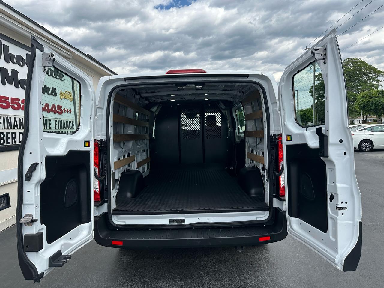 Ford Transit Cargo Van T-250 130" Low Rf 9070 GVWR RWD 2024