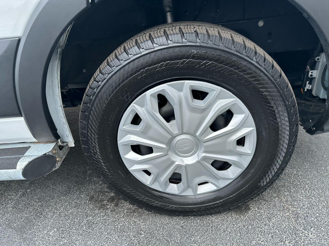 Ford Transit Cargo Van T-250 130" Low Rf 9070 GVWR RWD 2024