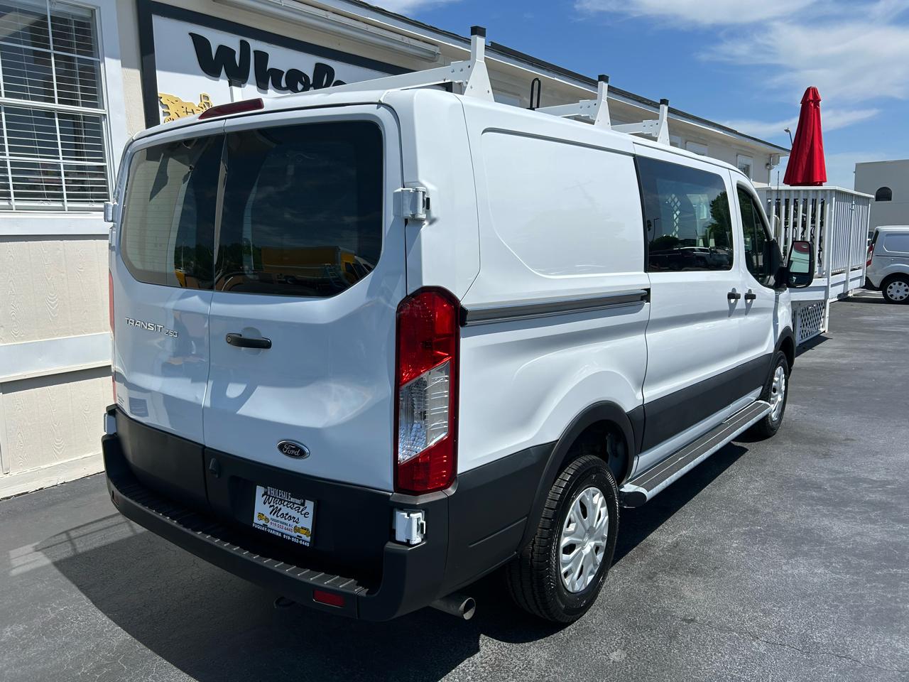 Ford Transit Cargo Van T-250 130" Low Rf 9070 GVWR RWD 2024