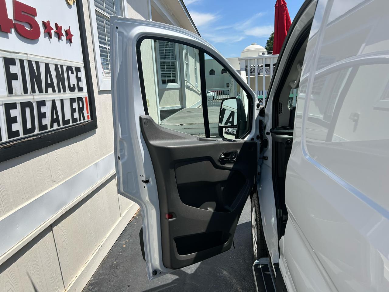 Ford Transit Cargo Van T-250 130" Low Rf 9070 GVWR RWD 2024