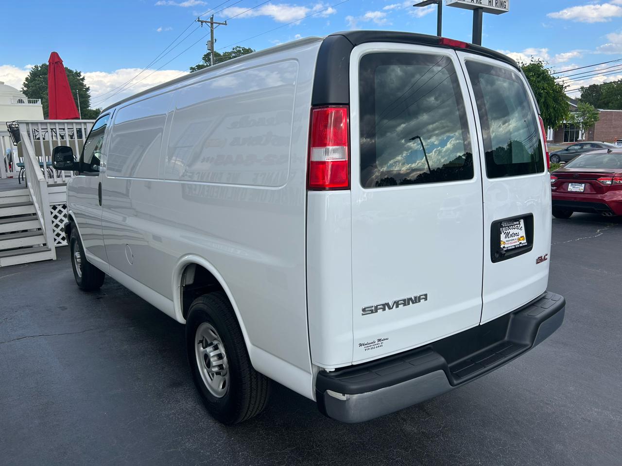 GMC Savana Cargo Van RWD 2500 135" 2024