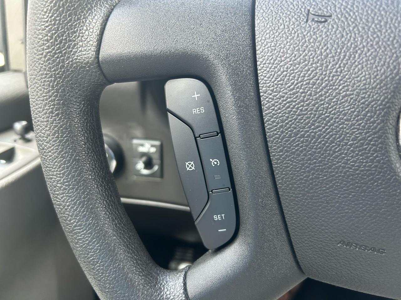 GMC Savana Cargo Van RWD 2500 135" 2024