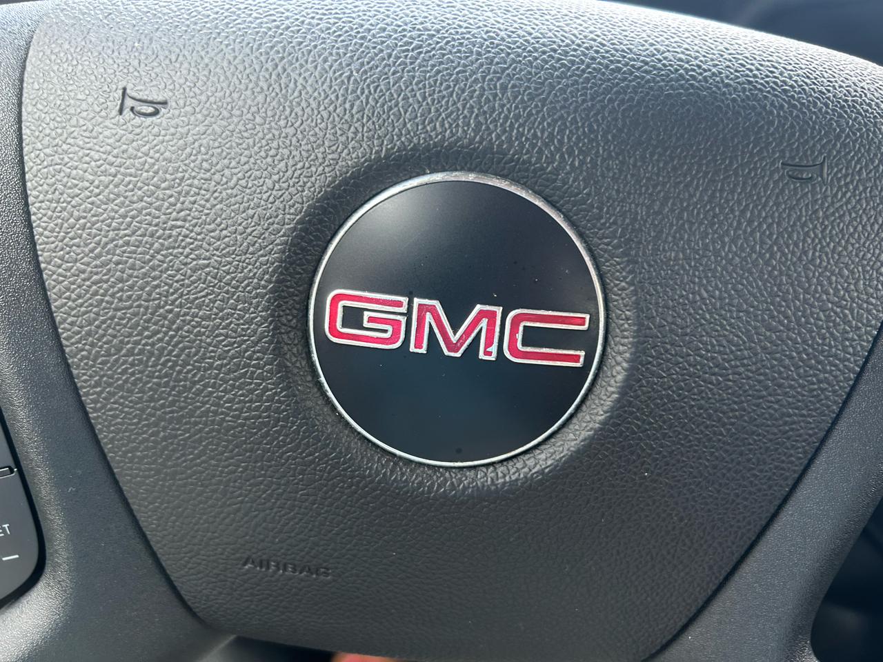 GMC Savana Cargo Van RWD 2500 135" 2024