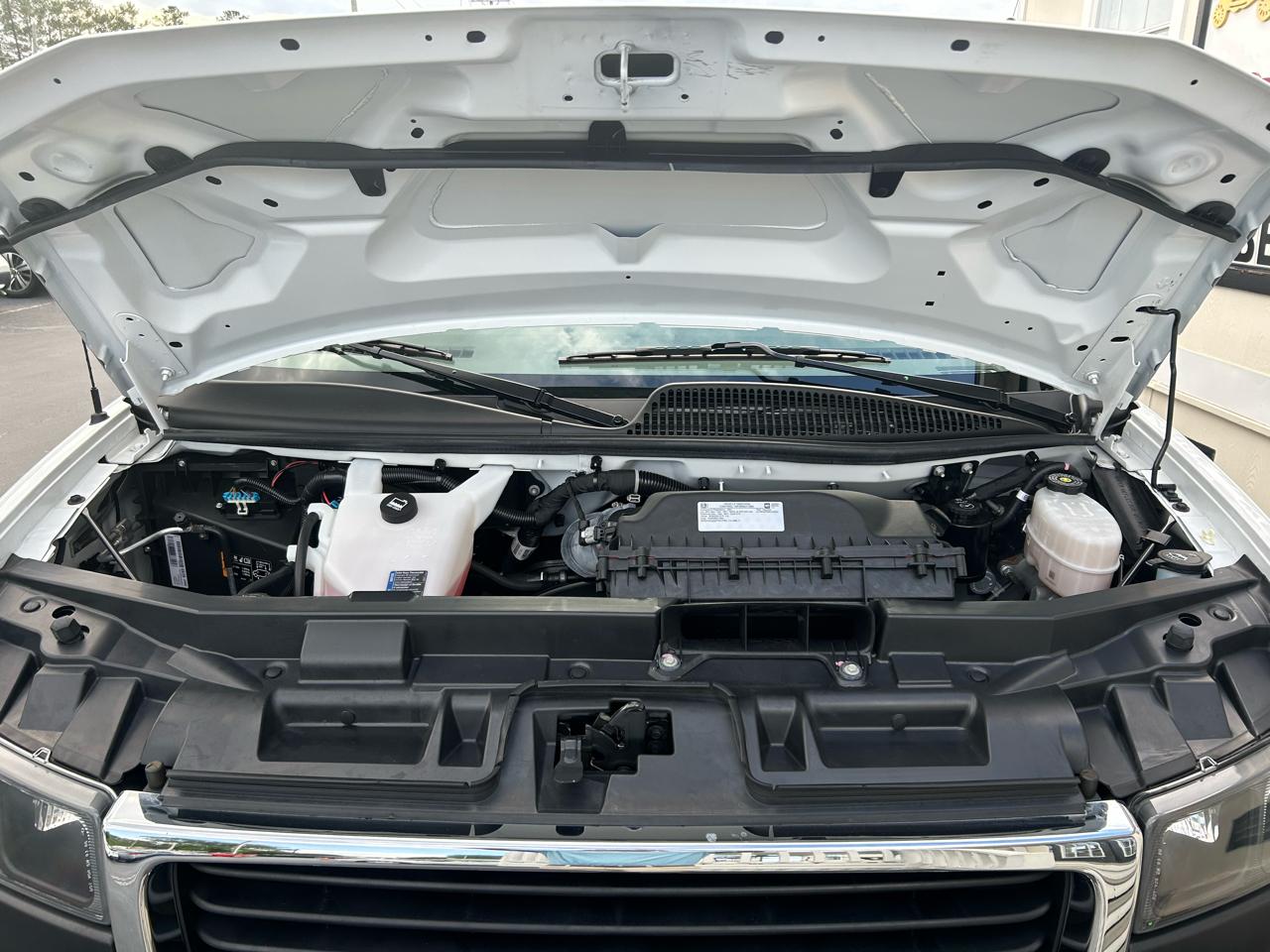 GMC Savana Cargo Van RWD 2500 135" 2024