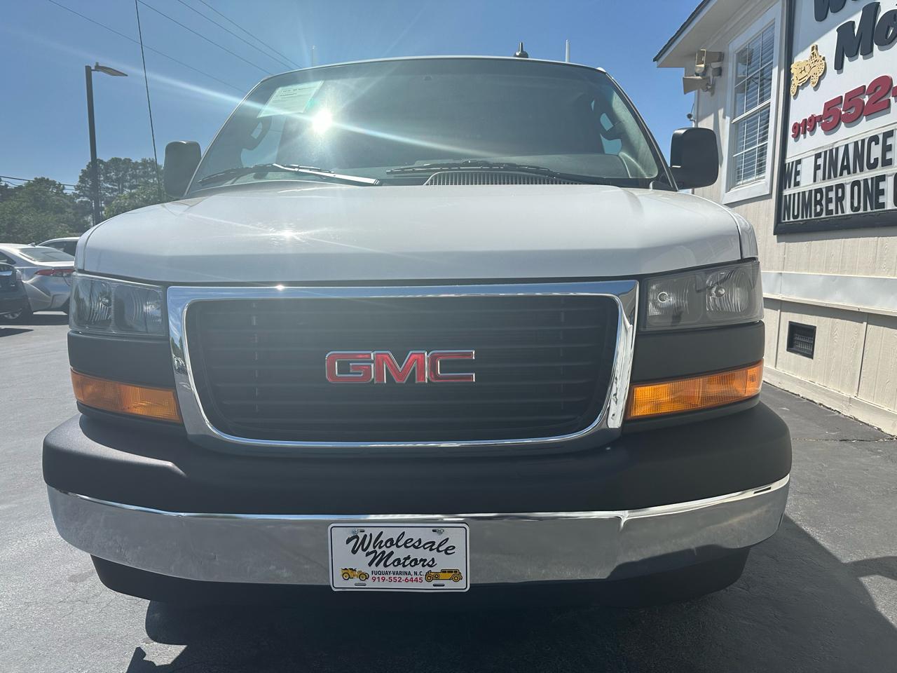 GMC Savana Cargo Van RWD 2500 135" 2024