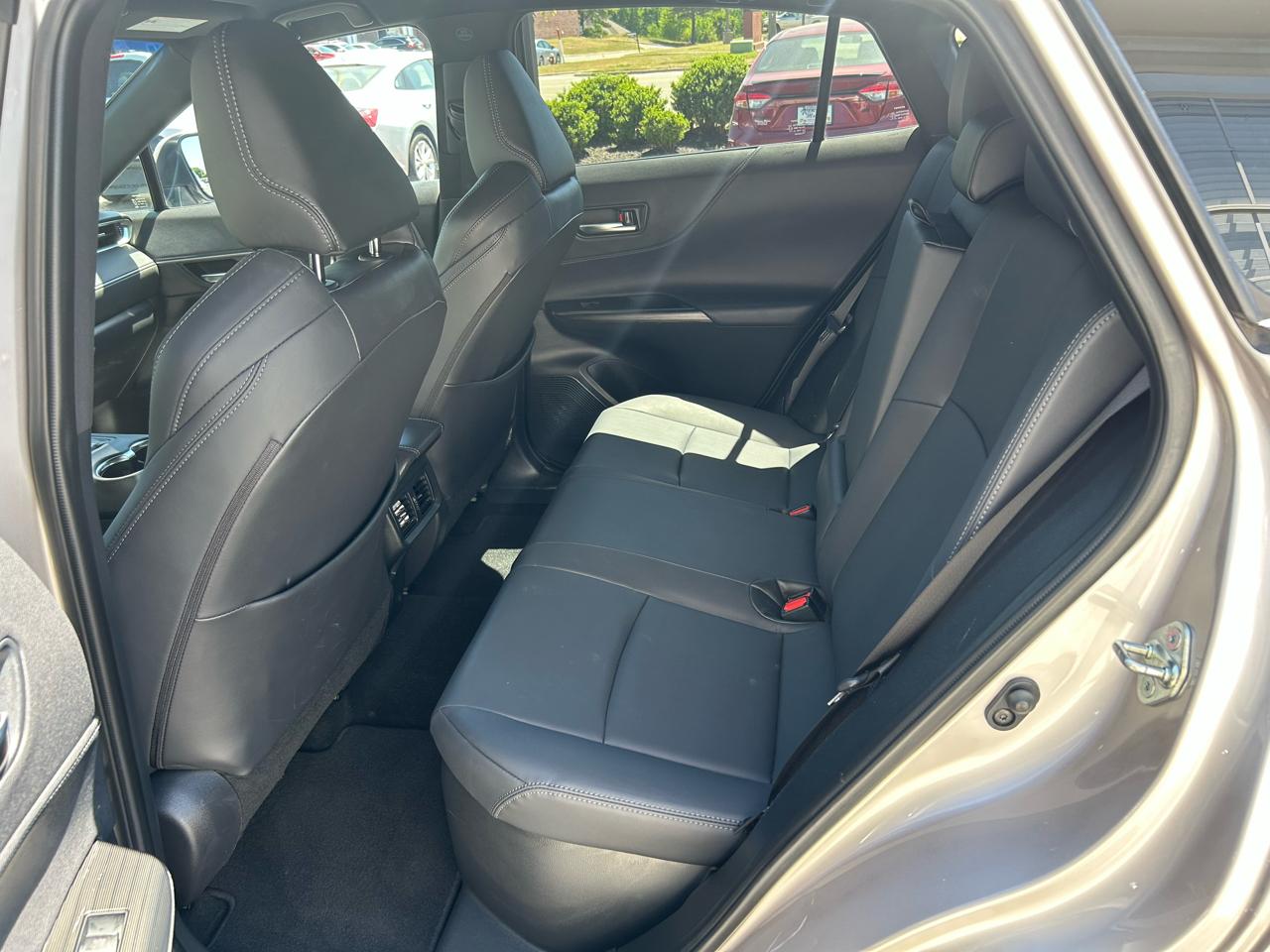 Toyota Venza XLE 2023