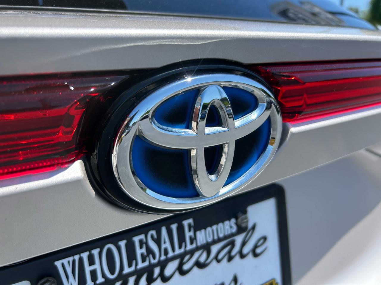 Toyota Venza XLE 2023