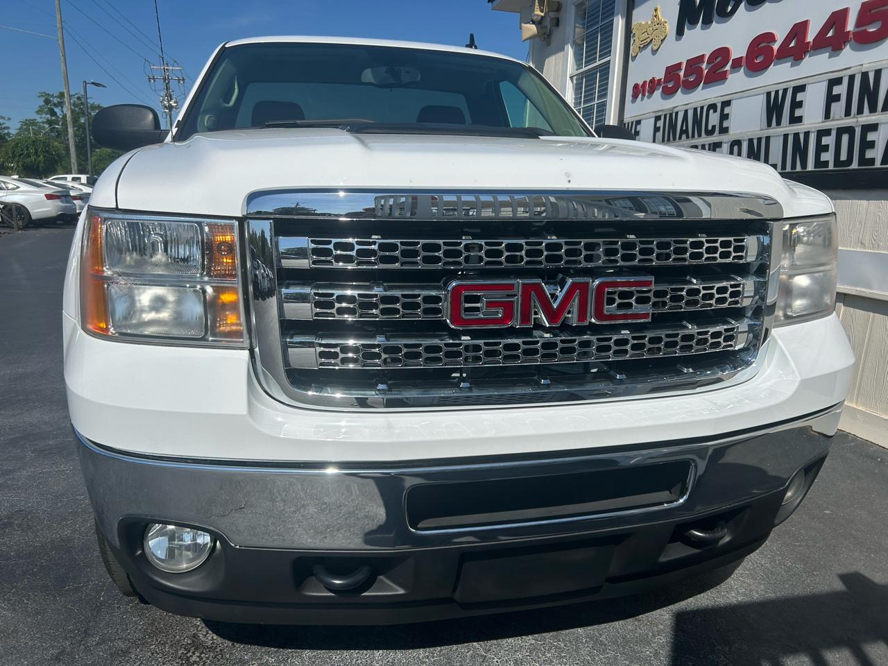 GMC Sierra 2500HD 2WD Reg Cab 133.7" SLE 2013