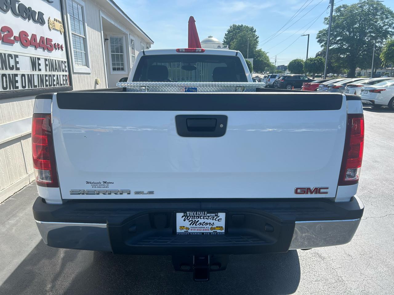 GMC Sierra 2500HD 2WD Reg Cab 133.7" SLE 2013