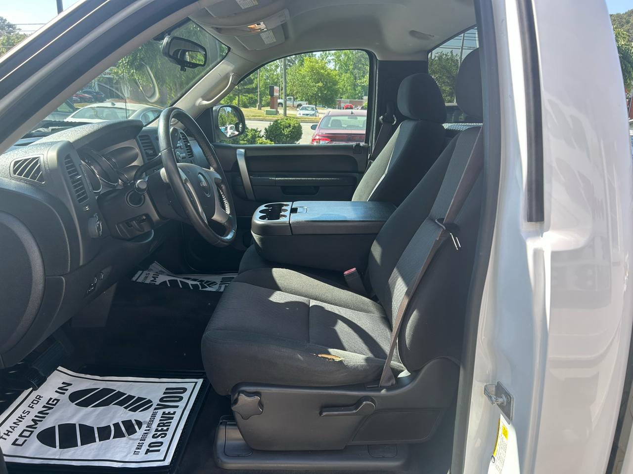 GMC Sierra 2500HD 2WD Reg Cab 133.7" SLE 2013