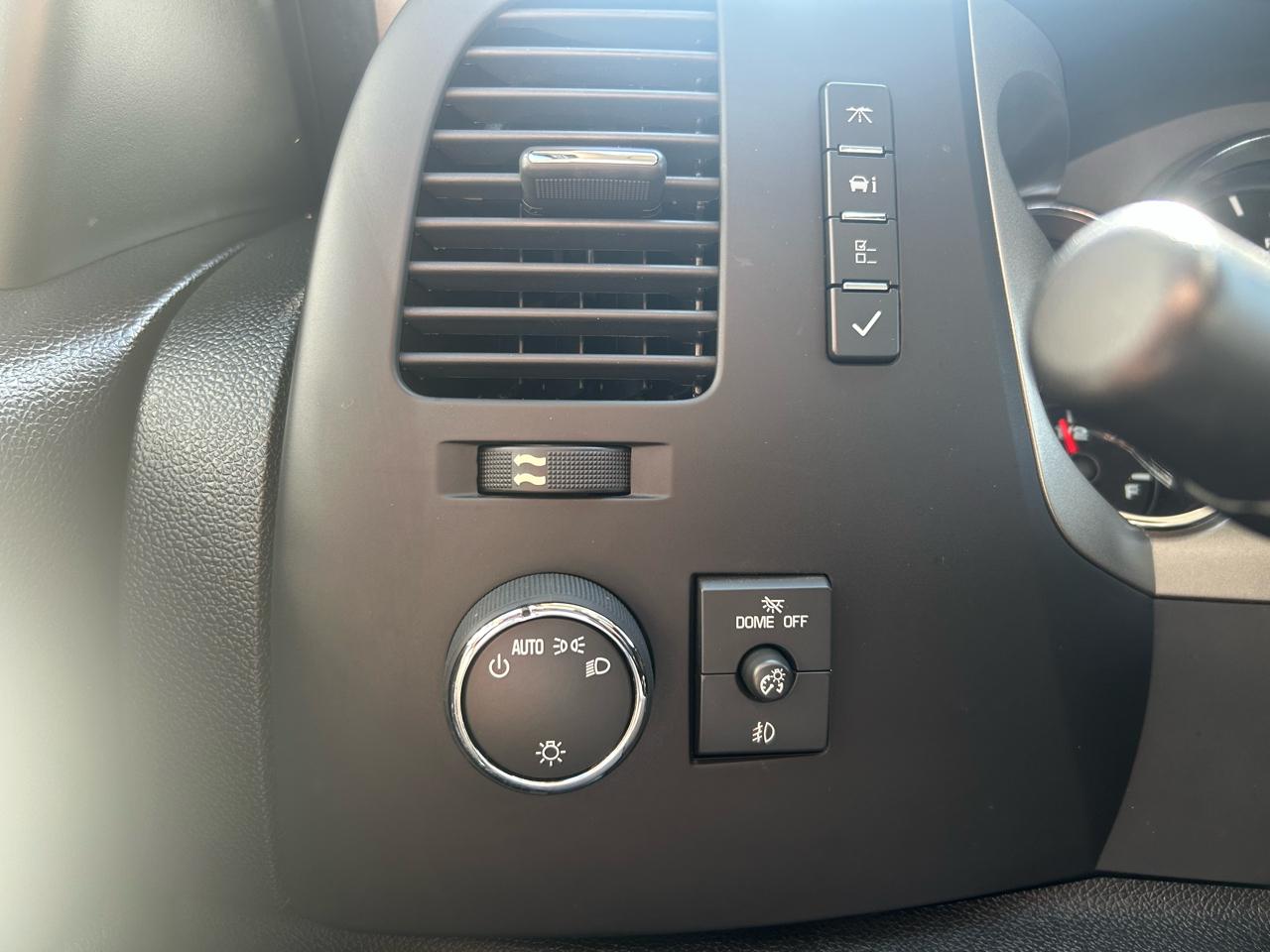 GMC Sierra 2500HD 2WD Reg Cab 133.7" SLE 2013