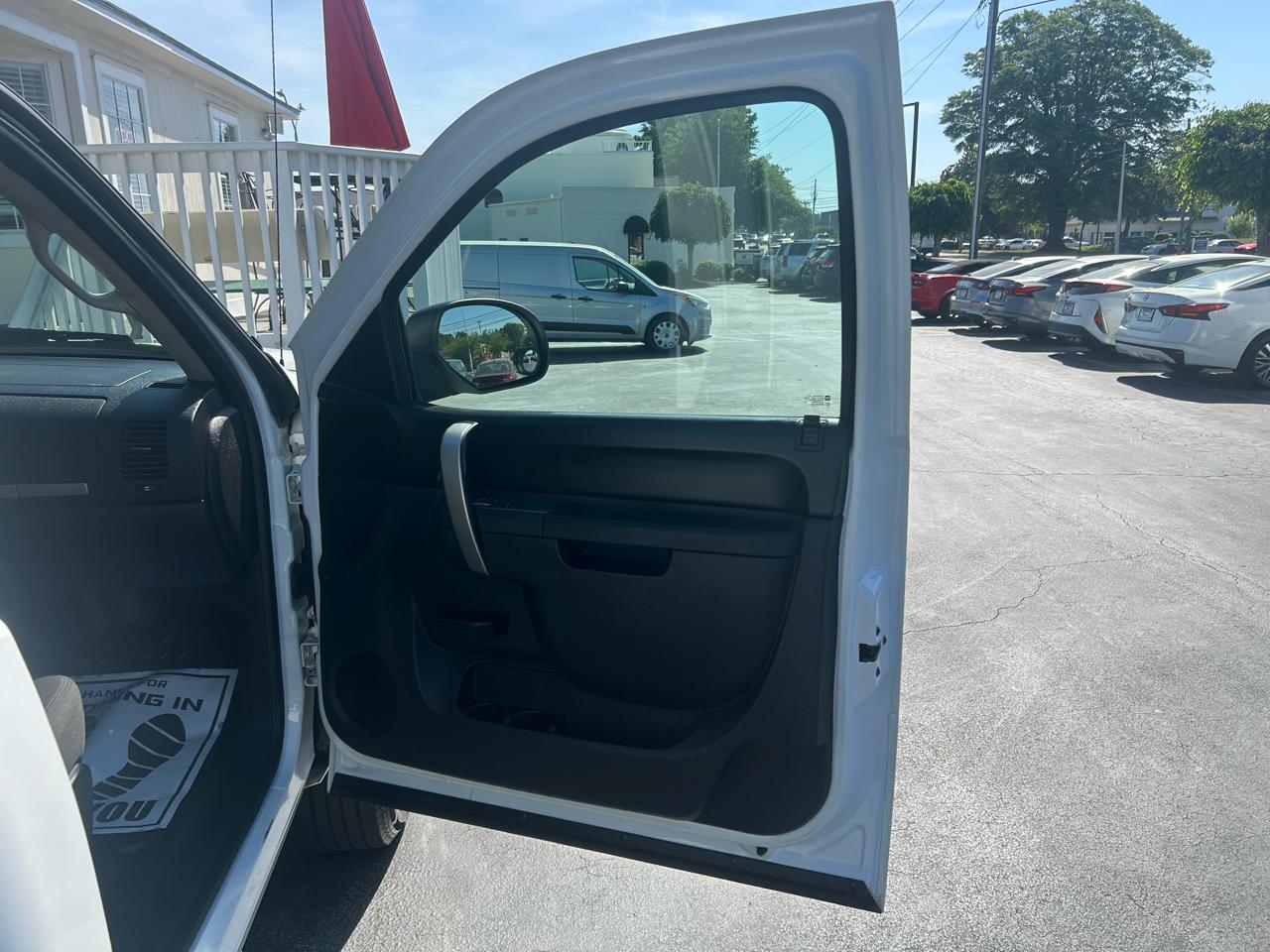 GMC Sierra 2500HD 2WD Reg Cab 133.7" SLE 2013