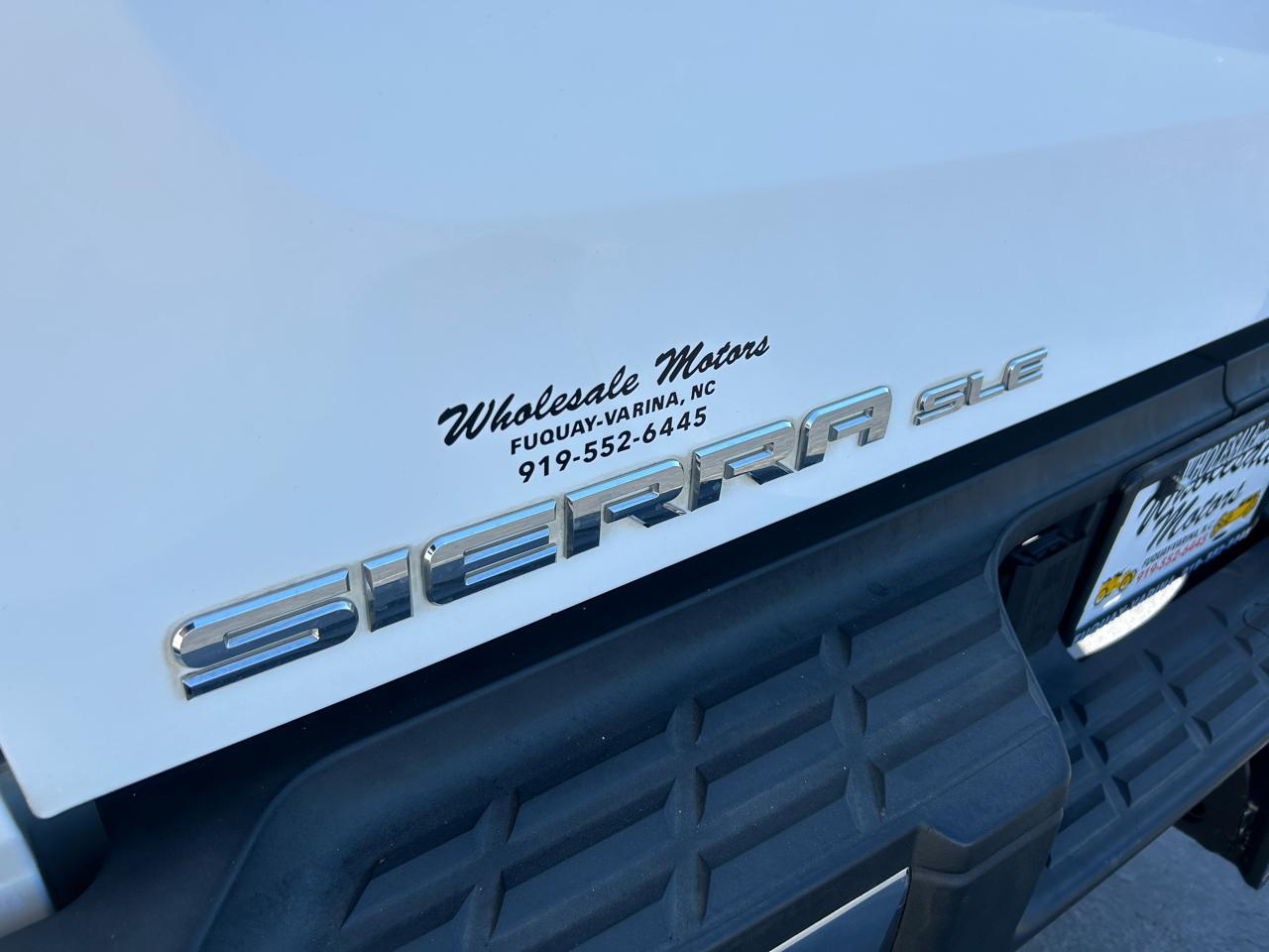 GMC Sierra 2500HD 2WD Reg Cab 133.7" SLE 2013