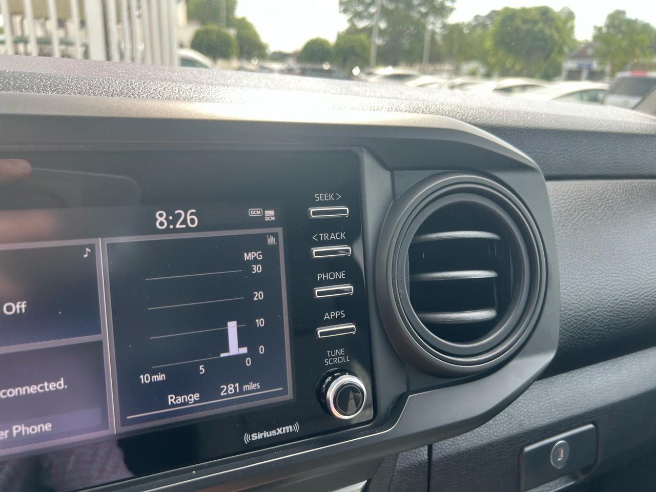 Toyota Tacoma 2WD  2020