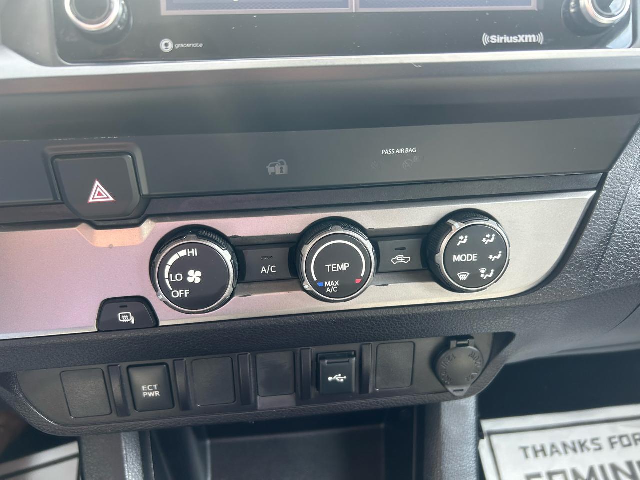 Toyota Tacoma 2WD  2020