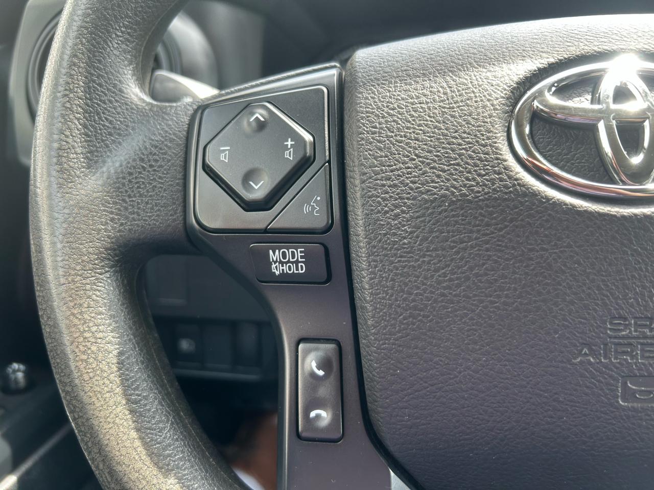 Toyota Tacoma 2WD  2020