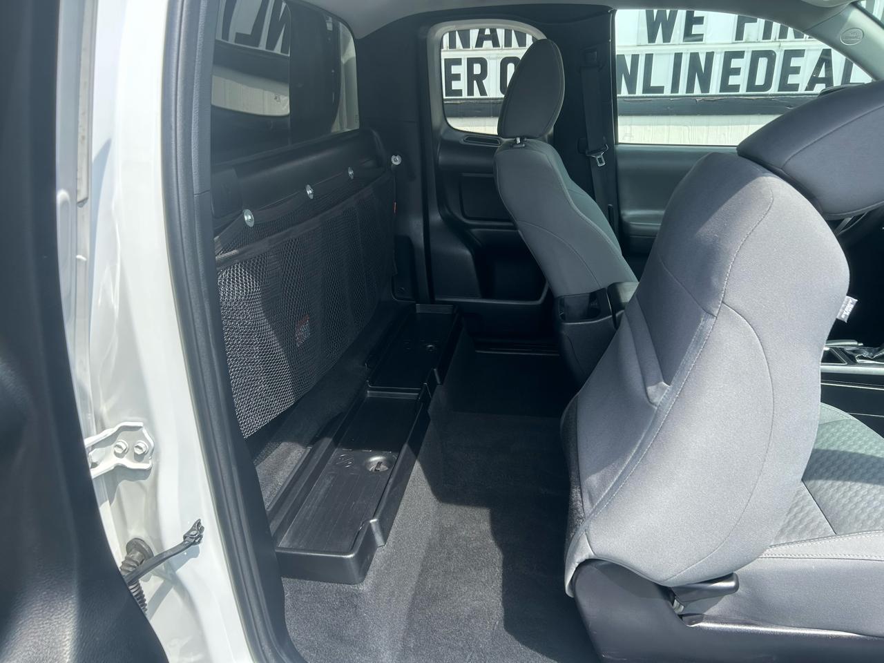 Toyota Tacoma 2WD  2020